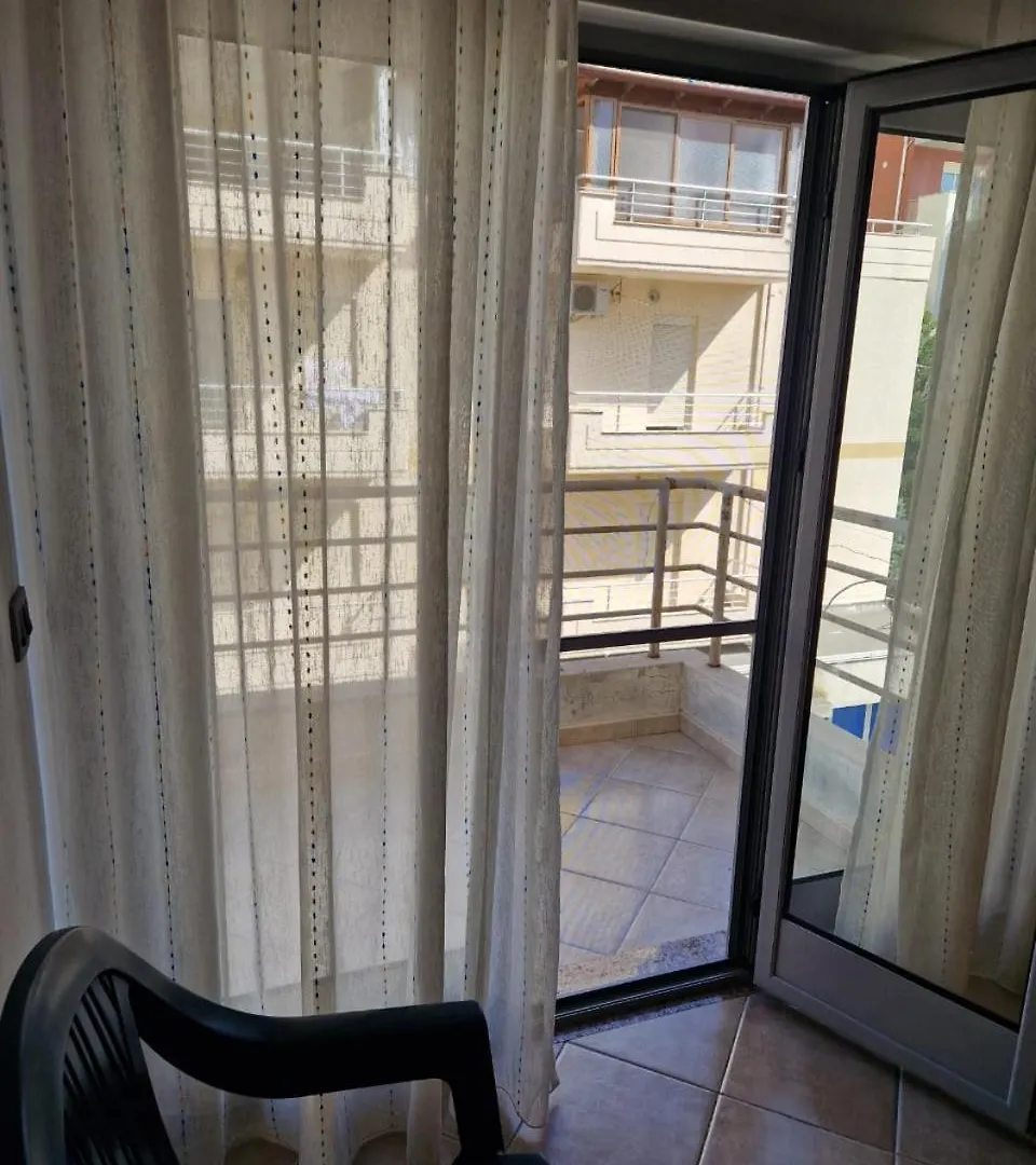 Iliria Plazh Durres Apartment 0*,